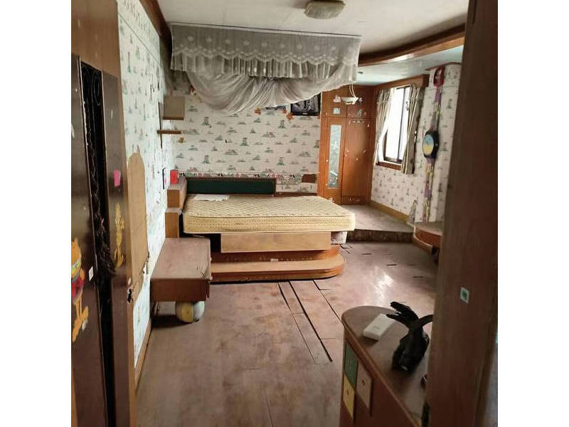 中山市东区竹苑新村贵竹横街16号603房、703房的房地产及室内财产法拍房图片2