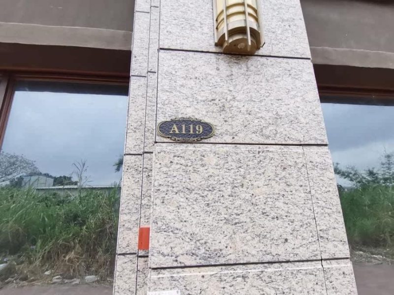 中山市三乡镇大布村桂新路1号畔山悦景花园119卡法拍房图片2