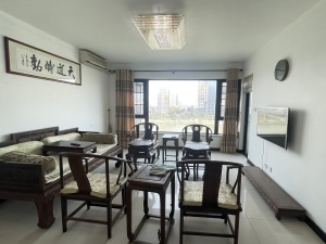 华发新城五期 4室2厅 178㎡ 整租珠海香洲区南湾租房图片