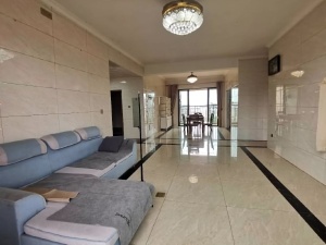 雅居乐白鹭湖溪谷浅水湾C区 4室2厅 208㎡ 整租_惠州惠城区汝湖租房图片