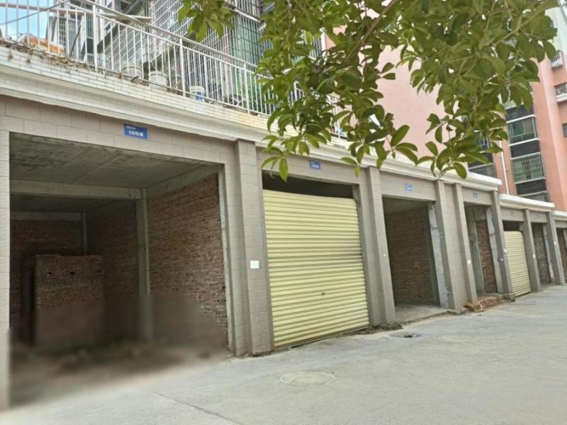 宜章县玉溪镇马耳冲小区二期35栋104号商业门面法拍房图片3