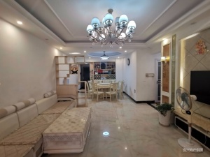 锦绣龙湾 5室2厅 141㎡ 精装_中山东升镇红日饭店二手房图片