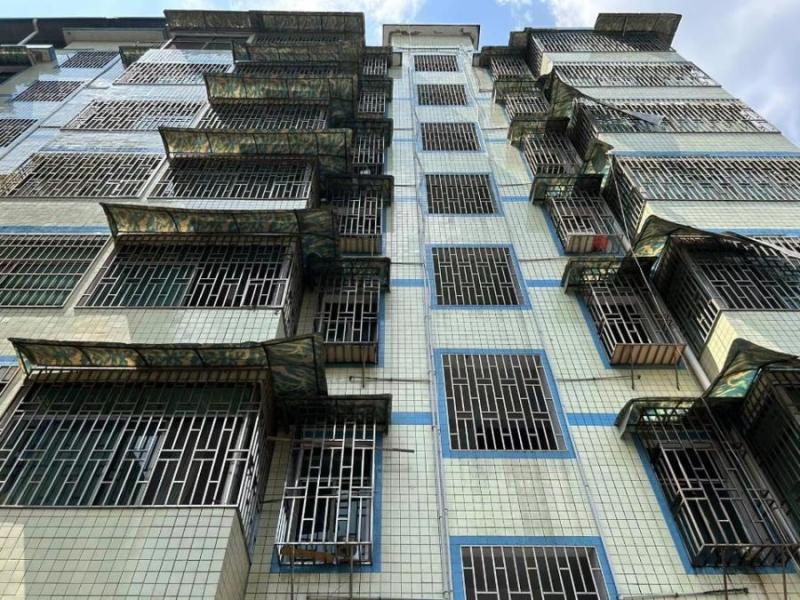 宜章县玉溪镇南关街土桥头村3组164-044栋602号法拍房图片3