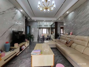 龙光玖龙湾 4室2厅 115.2㎡ 精装_中山小榄镇小榄镇二手房图片