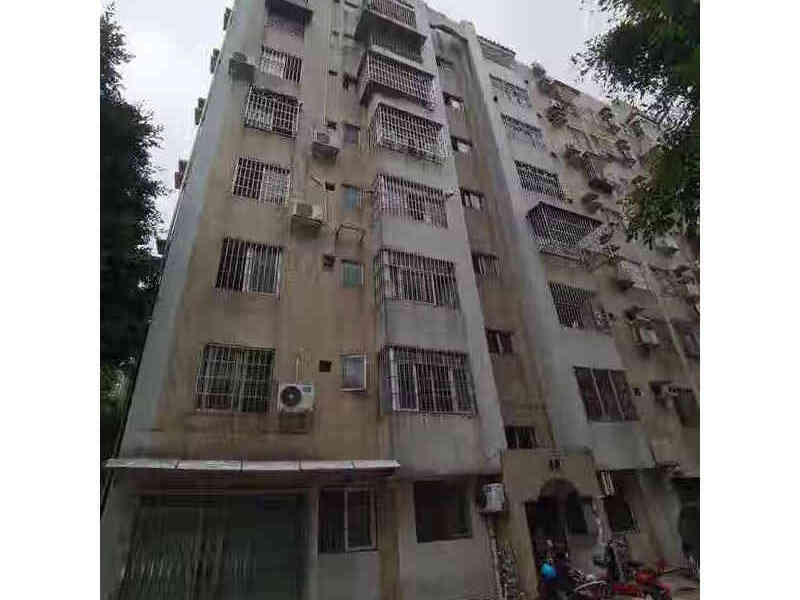 中山市坦洲镇汇翠山庄汇宜路翠竹街40幢802房法拍房图片5