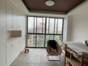 湖南省衡阳市蒸湘区蒸水大道48号香江水岸新城3期142、143栋707室_衡阳法拍房图片