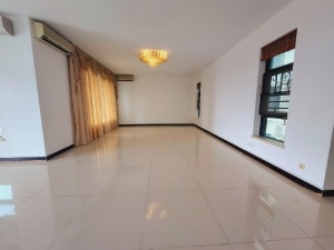 华发新城五期 5室2厅 297.9㎡ 整租珠海香洲区南湾租房图片