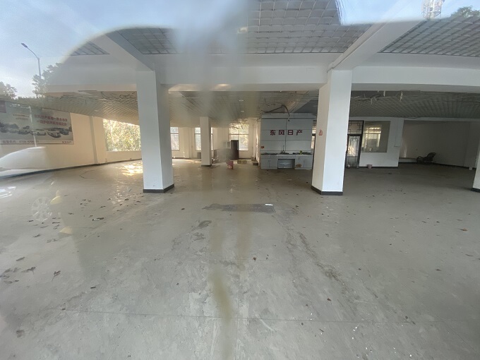 衡东县城关镇创大东路（恒盛花园2期A8#）102室法拍房图片2