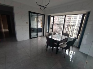 惠州星河丹堤A区 5室2厅 124.4㎡ 整租_惠州惠阳区南站新城租房图片