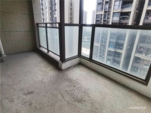 时代云图花园 4室2厅 116㎡ 毛坯中山石岐街道实验小学二手房图片
