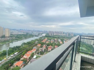 华盈爱琴湾 3室2厅 132.04㎡ 毛坯中山石岐街道轻轨北站二手房图片