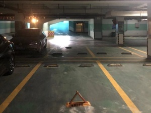 耒阳市西湖南路与蔡池路交叉口月畔湾小区A036号车位_衡阳法拍房图片