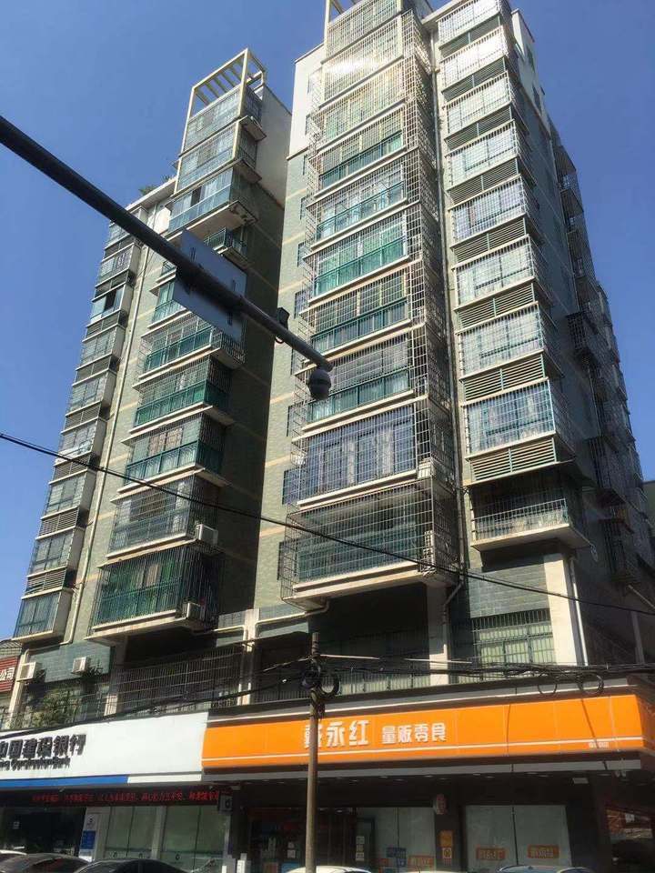 衡阳市珠晖区红星菜园50号汇通东江丽景C栋601室法拍房图片5