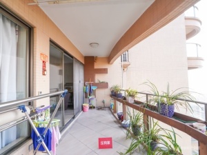 富逸臻园 3室2厅 134.51㎡ 精装中山石岐街道实验小学二手房图片