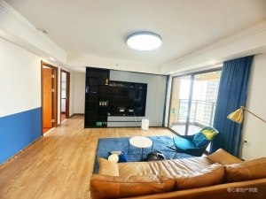 万科城南区 4室2厅 114.8㎡ 精装珠海香洲区上冲二手房图片