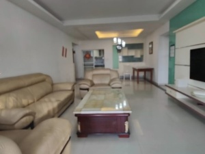 金典水岸 3室2厅 130㎡ 整租_惠州惠城区东江新城租房图片