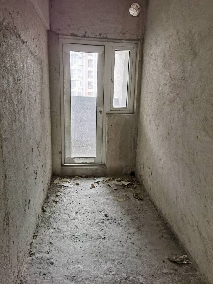 中山市三乡镇乌石村振华北路6号薪愿居2期2座1108房的房地产法拍房图片3
