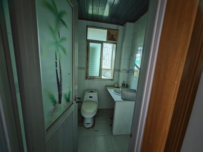 湖南省衡阳市蒸湘区紫云南街2号紫荆花苑C栋701室法拍房图片2